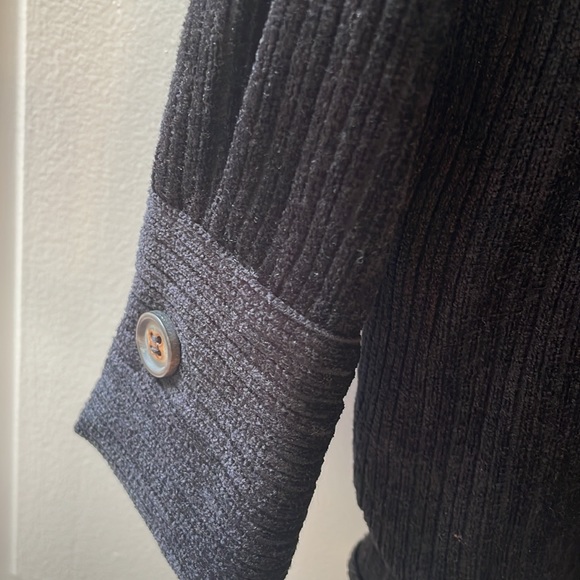 Zara corduroy pinstripe blouse - Picture 3 of 7